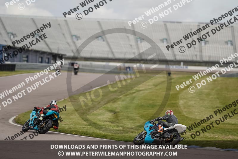 Rockingham no limits trackday;enduro digital images;event digital images;eventdigitalimages;no limits trackdays;peter wileman photography;racing digital images;rockingham raceway northamptonshire;rockingham trackday photographs;trackday digital images;trackday photos